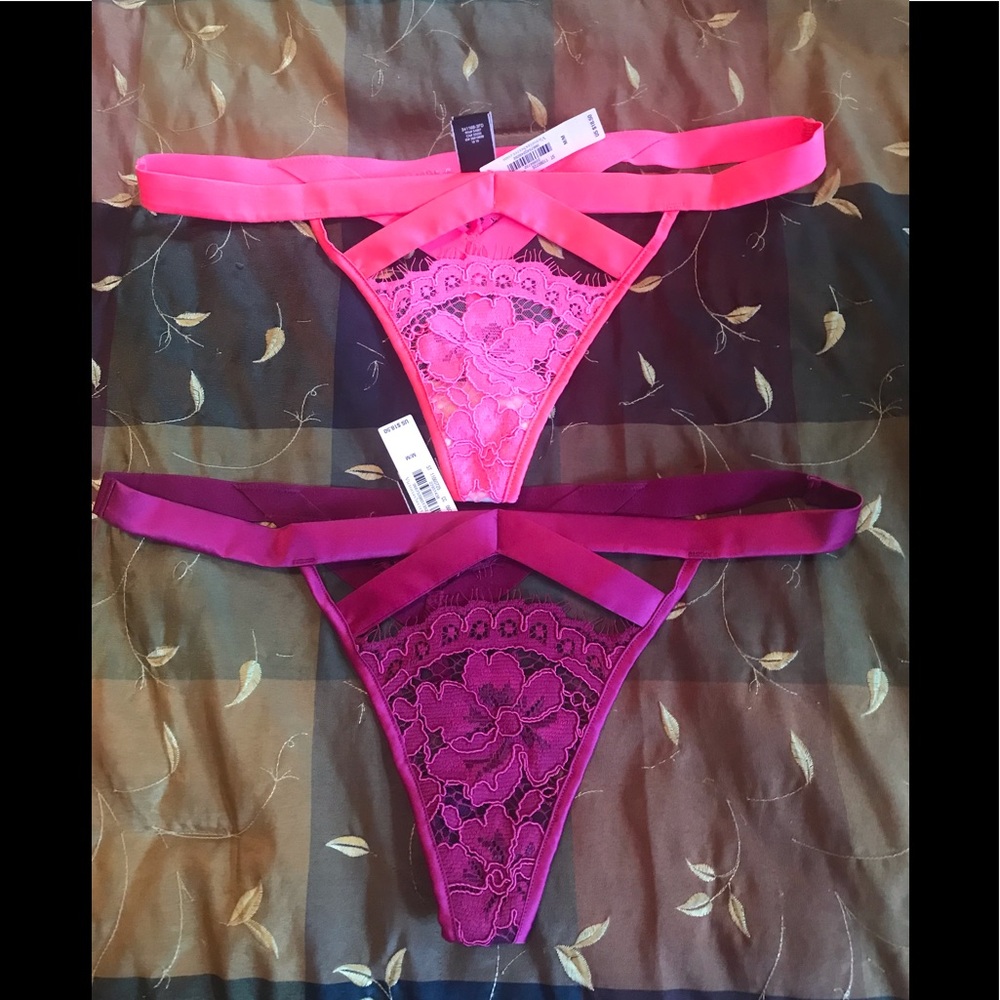 Victoria Secret thongs V String/String en V Size M, bugandy & Bright pinky